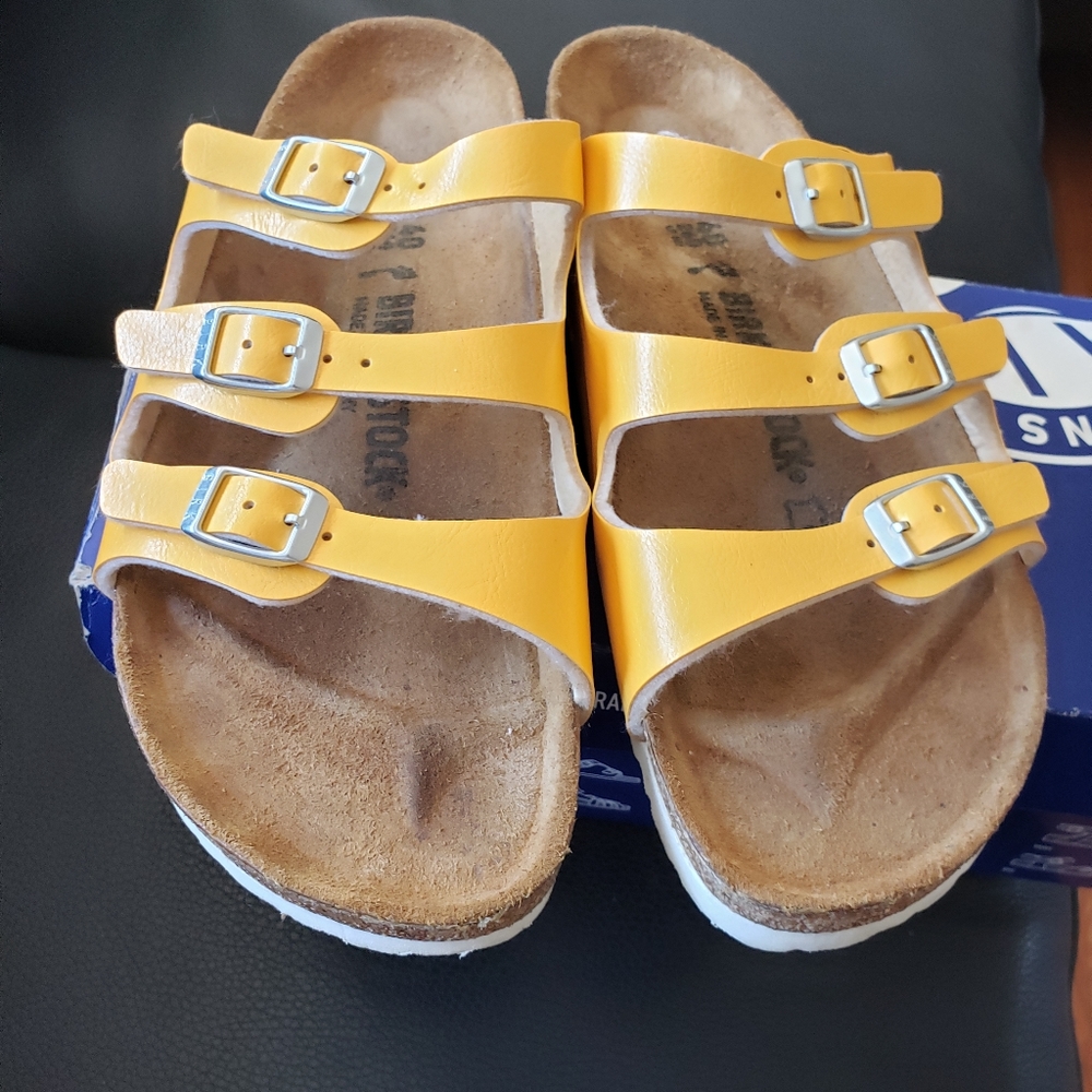 BIRKENSTOCK AUTHENTIC INCLUDES ORIGINAL BOX